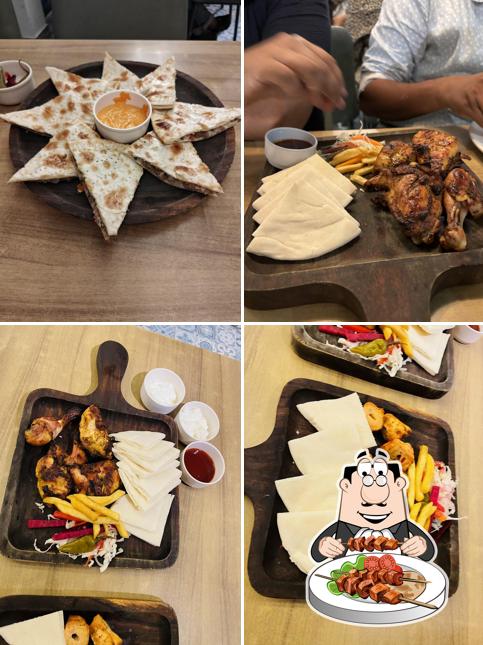 Meals at Tarbouche Meet:Street