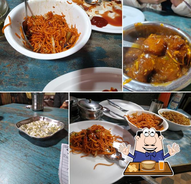 Spaghetti bolognese, hot and sour soup and fried rice at China Town