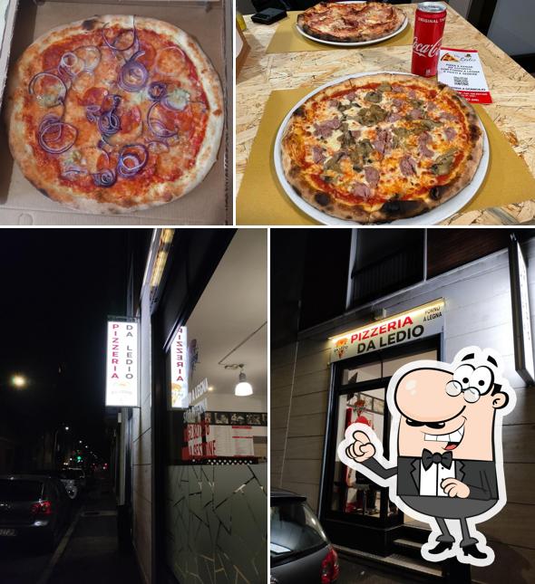 La immagine della esterno e cibo di Da Ledio Pizza & Kebab