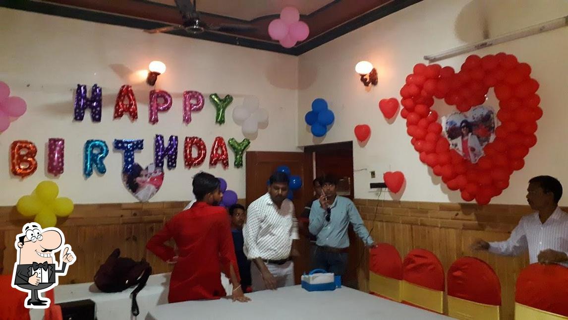 Look at the photo of PARK VIEW FAMILY RESTAURANT RESTAURANT IN KASHIPUR