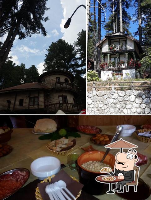 Trattoria Da Zio Paolo (Sotto i Portici) - Villaggio Mancuso si caratterizza per la esterno e cibo