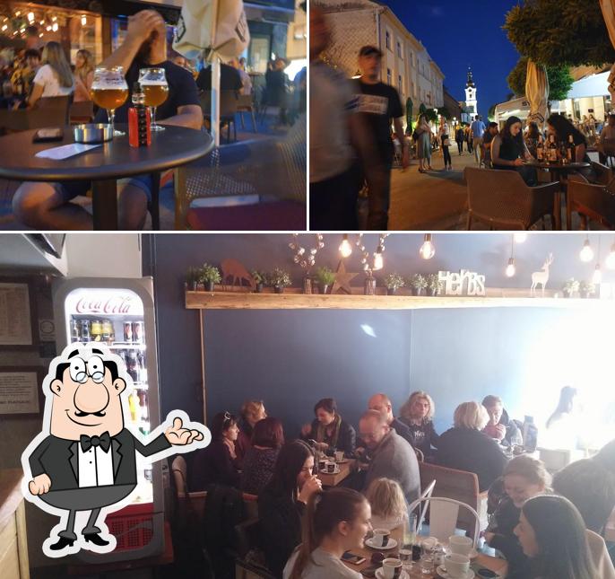 Dai un'occhiata agli interni di Oka bar&pub