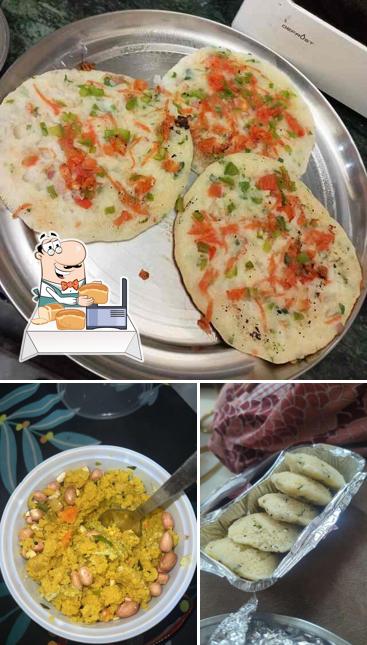 Garlic bread at Asha's Kitchen
