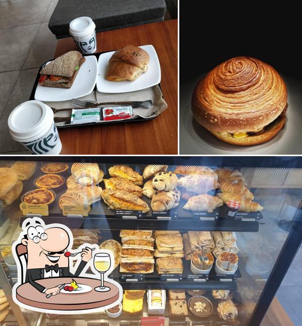 Meals at Starbucks