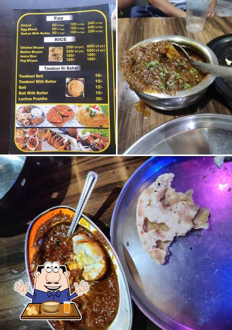 Food at Manwar Restaurant Kota