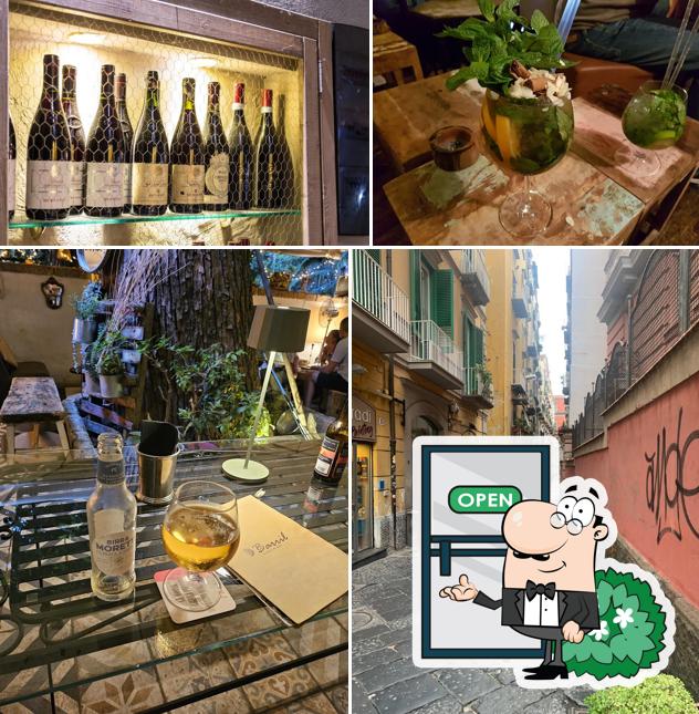 Barril Garden Bar si caratterizza per la esterno e bevanda