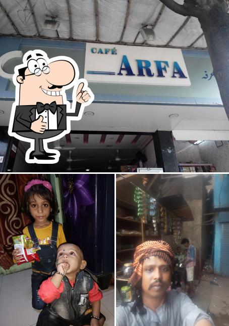 Here's a picture of Cafe Arfa Hotel