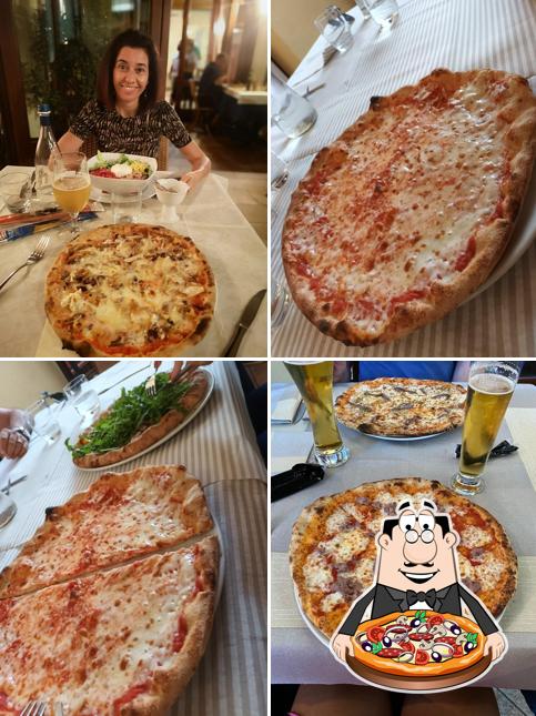 Ordina una pizza a La Goccia Pizzeria con cucina