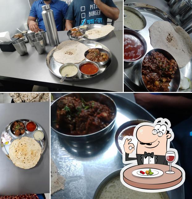 Food at Shetkari Dhaba