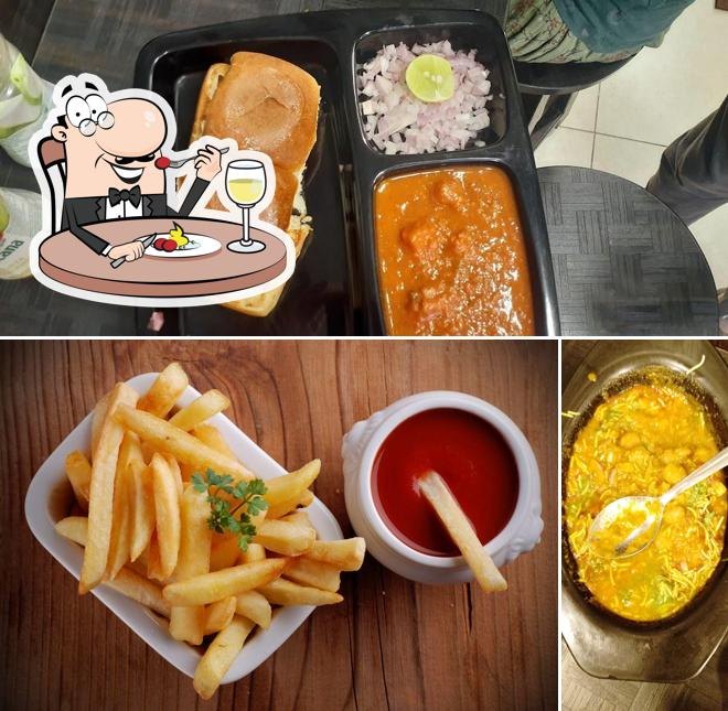 Meals at Meetha & Teekha