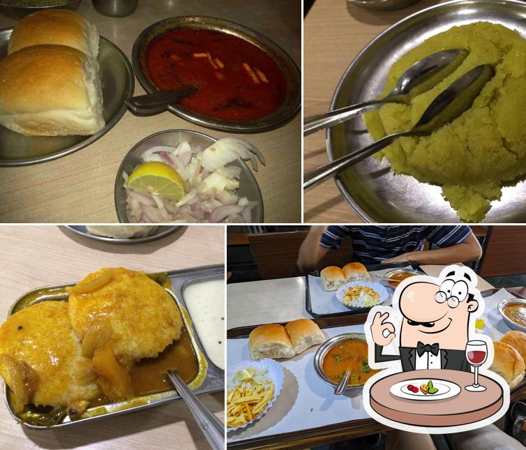 Food at Cafe Bharat