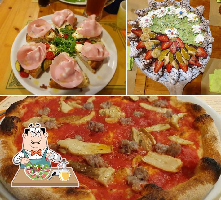 Insalata greca al Le Simpatiche Canaglie Di Massimiliano Ciaffone & C. S.A.S