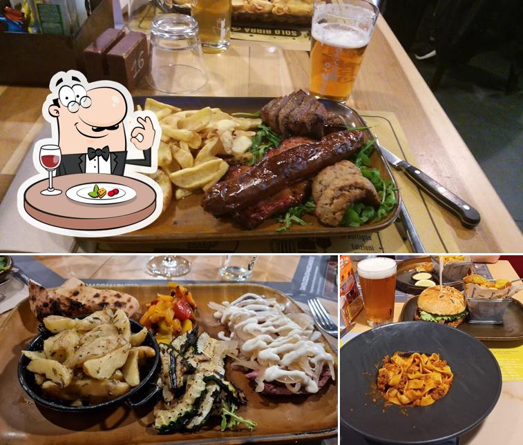 Tra le varie cose da Giustospirito Rubiera si possono trovare la cibo e bevanda