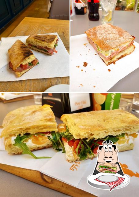 Club sandwich al Pasticceria Casellato