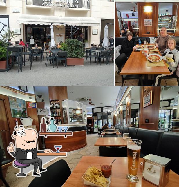 Gli interni di Caffe Breda