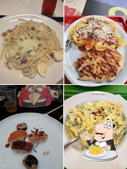 Espaguete carbonara em Spoleto Floripa Shopping
