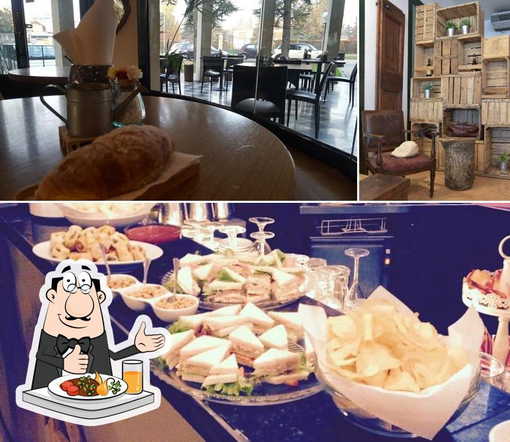 Questa è la foto che presenta la cibo e interni di Roxy Café (ROXY CAFE MODENA)