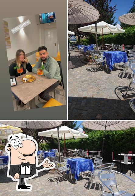 Dai un'occhiata agli interni di Tea Bar