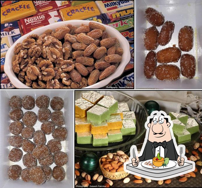 Food at Chitale Bandhu