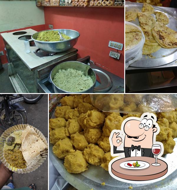 Food at Holige Mane