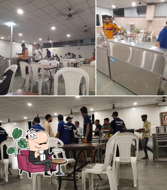 Check out how Annapurna Dining Hall (Unlimited, parcel) looks inside