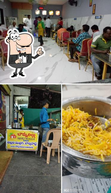 Bommarillu Bojanam, Caterers, And Curry Point is distinguished by interior and food