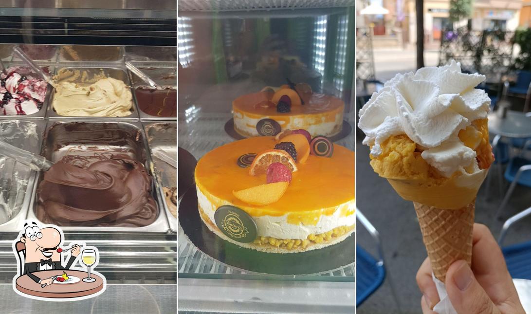 Platti al Gelateria Kalacta - Tor Lupara