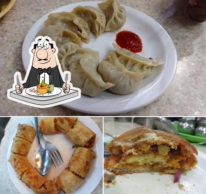 Meals at China Town