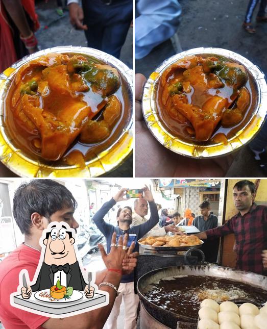 Food at Krishna Kachori