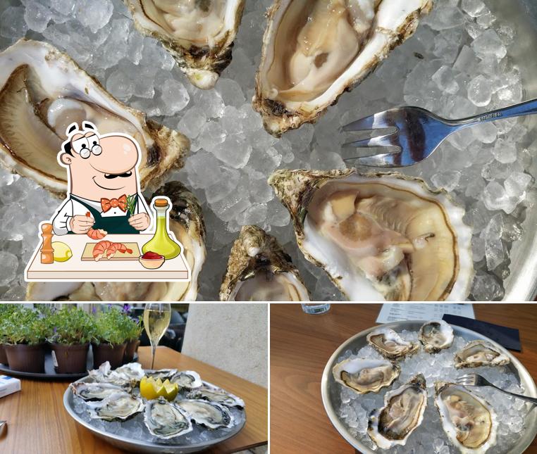 Prenez des fruits de mer à L'Escalier
