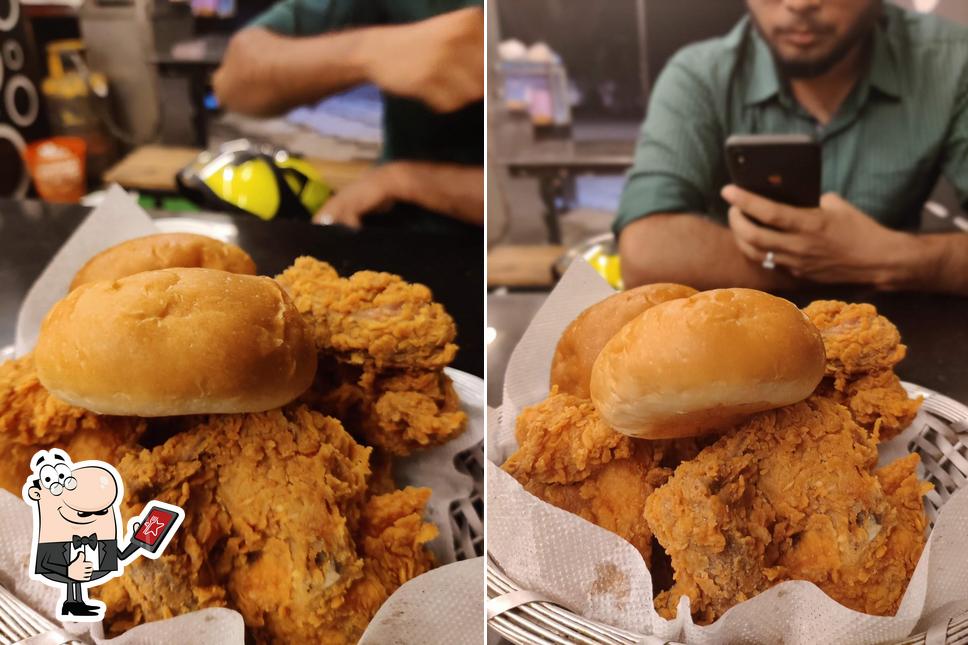 AJWA Broasted chicken image