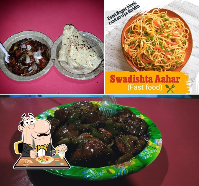 Food at Swadishta Aahar(Fast food)
