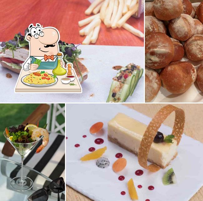Food at Pickwicks - The Claridges