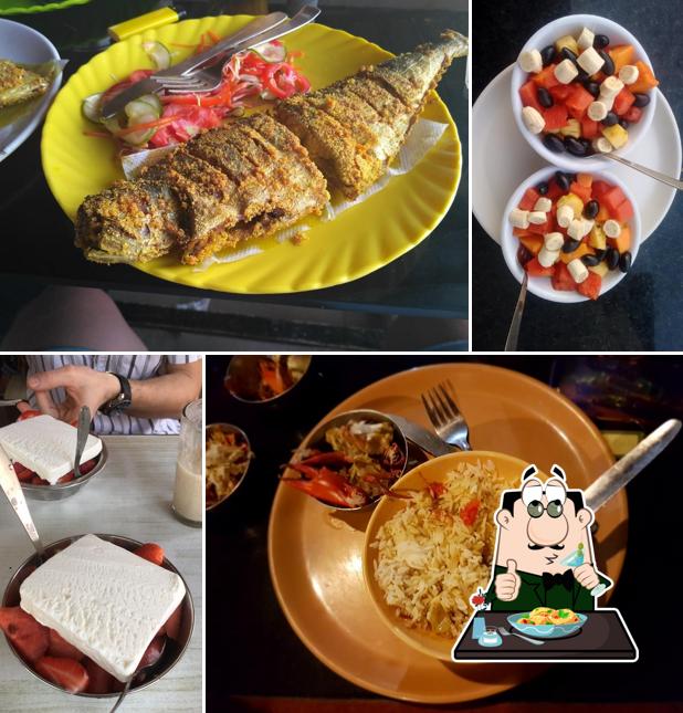 Food at Cafe Krish Juice centre