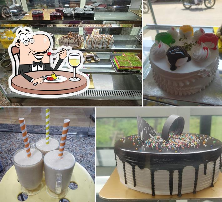 Food at Babaji Cake Shop