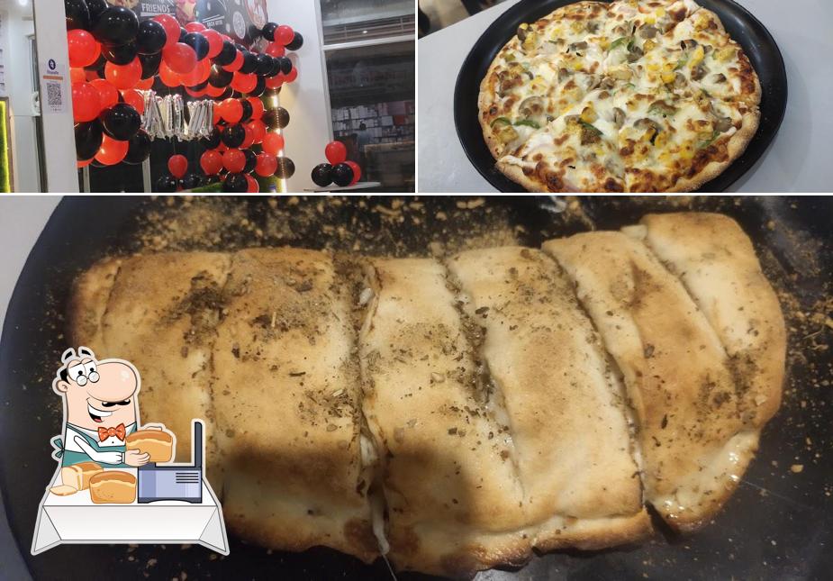 Garlic bread at CRISPY CAFE