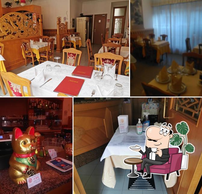 Dai un'occhiata agli interni di China Long Ristorante
