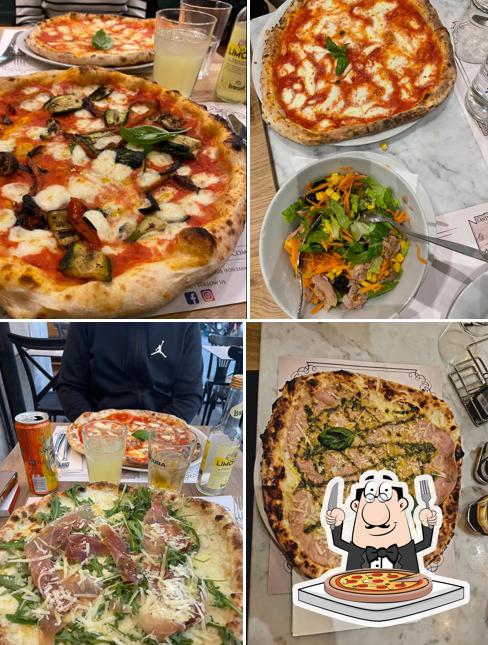 Ordina una pizza a L'antica pizzeria di Trevi