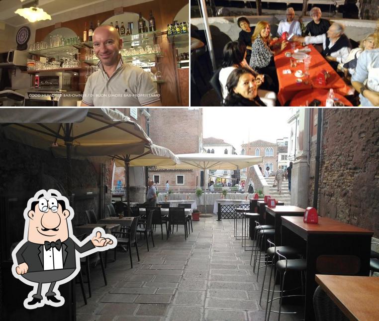 Gli interni di Bar Riva Vena / Bacaro-Cicchetteria