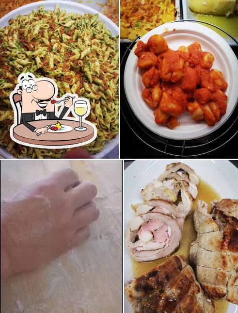 Platti al Gastronomia E Salumeria Parmigiana Bottega E Cucina