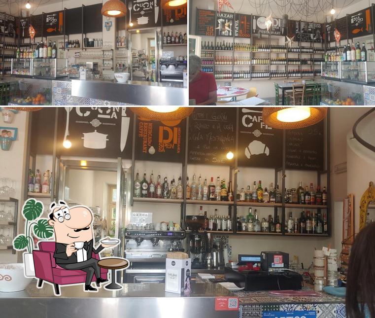 Dai un'occhiata agli interni di La Boqueria