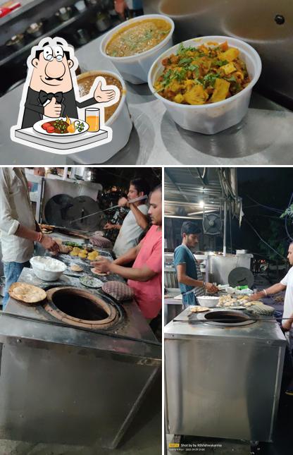 Meals at Raju Vaishno Dhaba