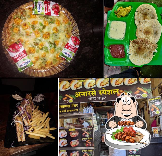 Meals at Anarse Samosewale