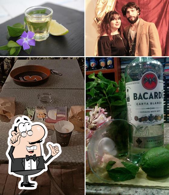 Tra le varie cose da Bar Punto si possono trovare la interni e bevanda