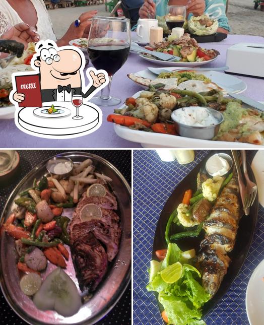 Meals at Cafe Food Planet