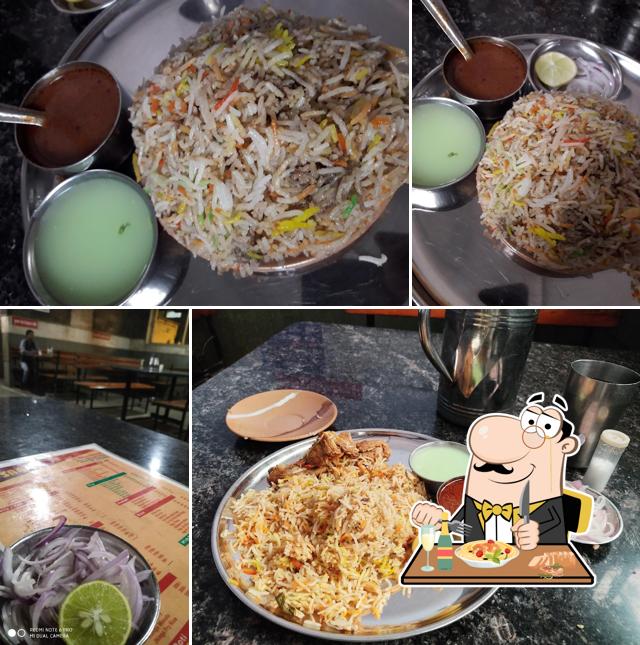 Pad thai at Cafe Sartaj