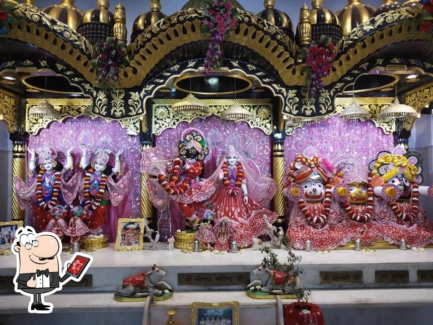 The exterior of Govindji Prasadam