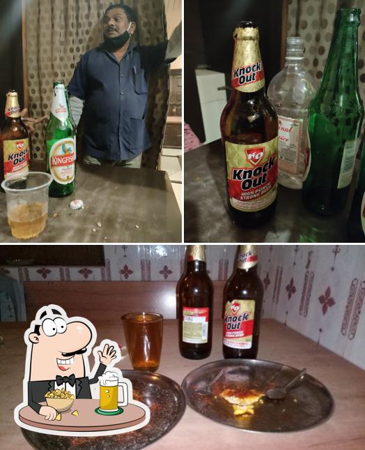 Order a glass of light or dark beer