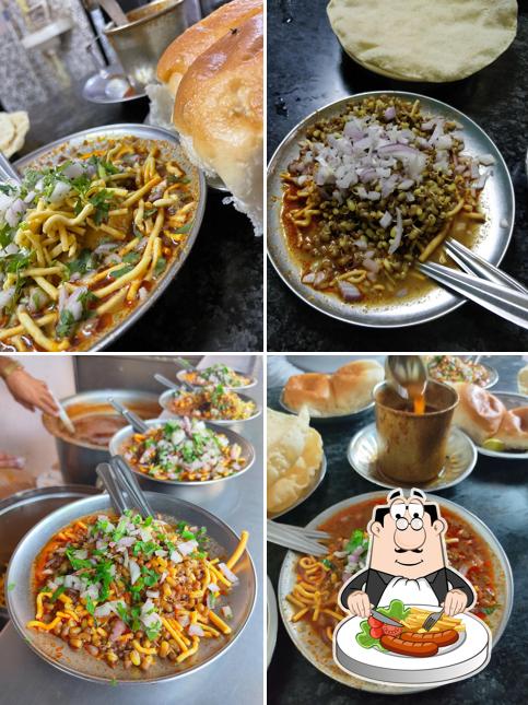Meals at Balasaheb Misal