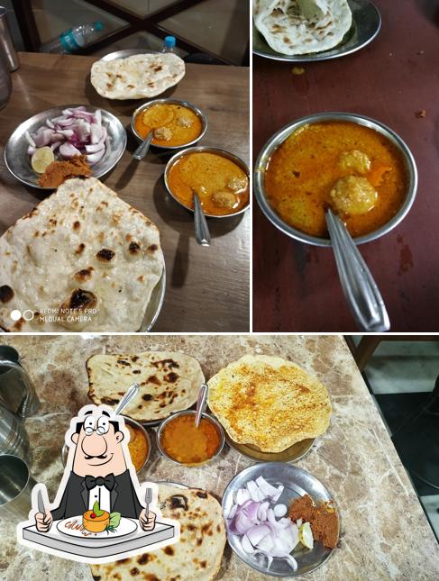 Food at Shandar Sweet Home